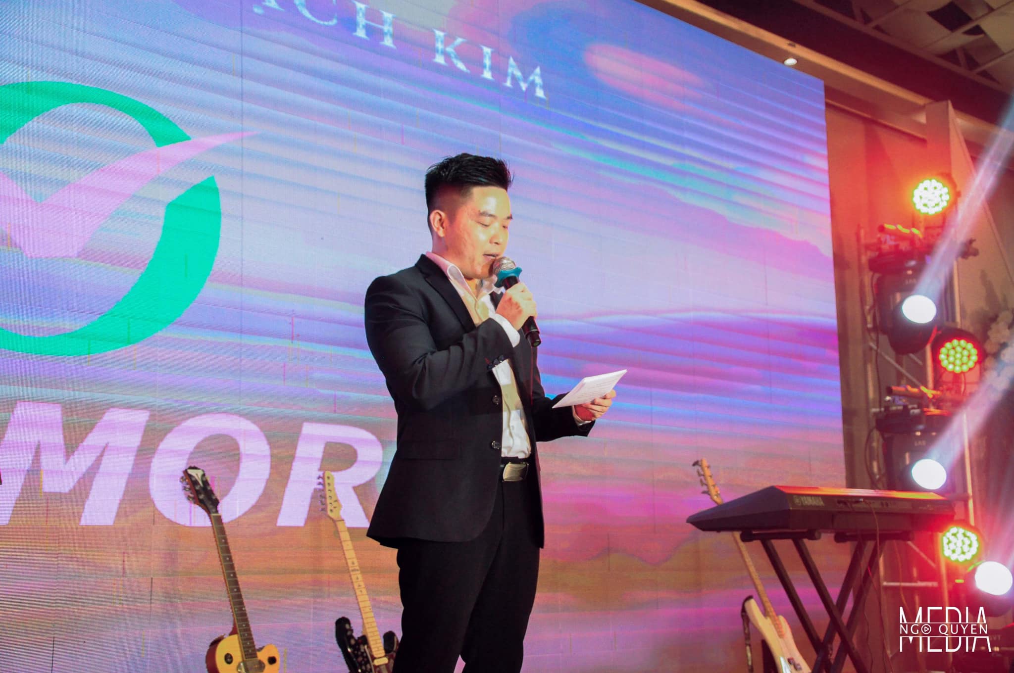 HERMORE COSMETIC – NHÀ TÀI TRỢ BẠCH KIM NGÔ QUYỀN MUSIC SHOW DU MIÊN 2024